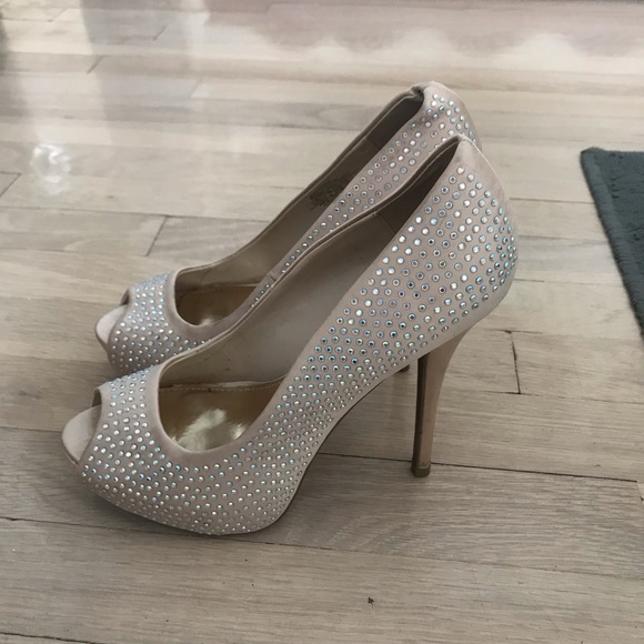 Jennifer Lopez heels - Picture 2 of 4